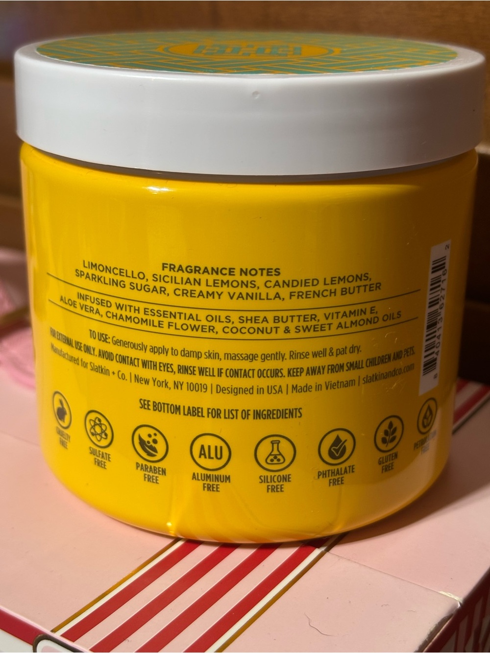 HomeWorx by Slatkin + Co. Limoncello Cupcake Exfoliating Body Scrub - Picture 3 of 3